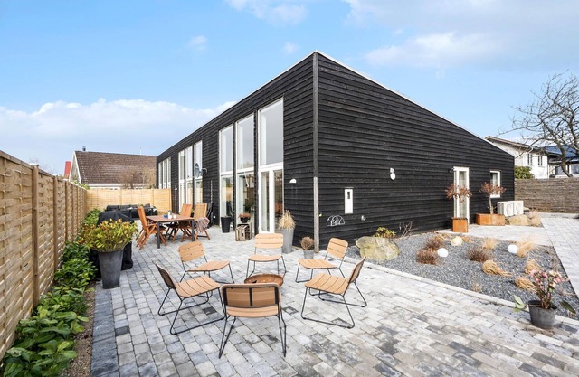 4 bedroom lovely home in Gilleleje
