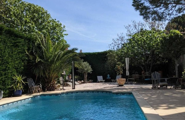 4 bedroom private vacation home in aumes
