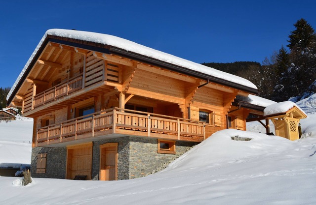 4* chalet, Jacuzzi, Sauna, relaxation area, splendid mountain view
