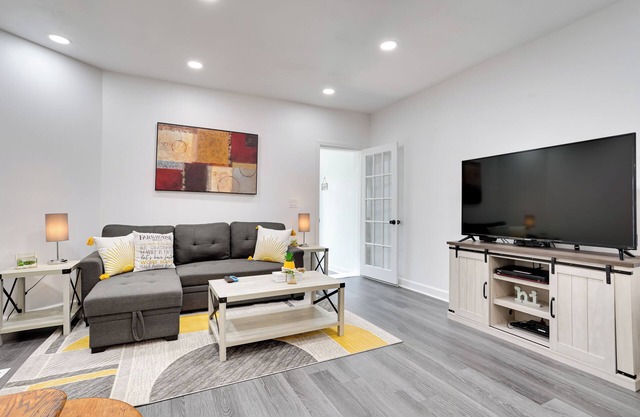 ~ 4 Mi to Downtown Philadelphia: Cozy Retreat