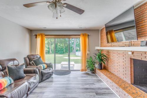 4 Mi to Loris Nature Park Family Home with Yard