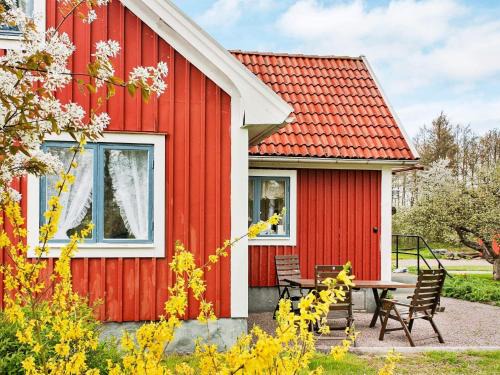 4 person holiday home in SÖDERÅKRA-By Traum