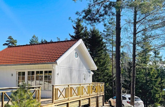 4 person holiday home in UDDEVALLA-By Traum