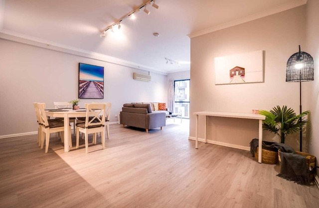 4 So Much More Family Apt 2BR Parking