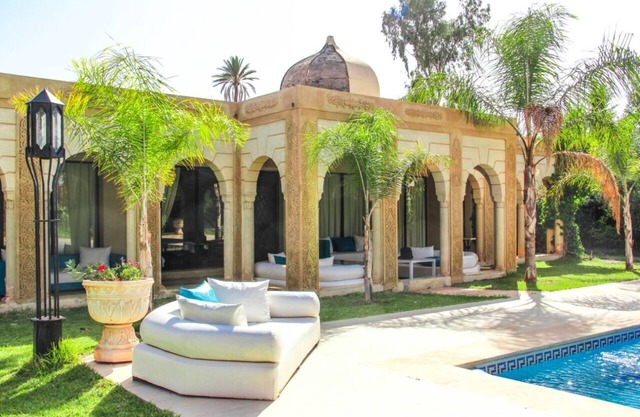 4 suites moroccan Beautiful villa