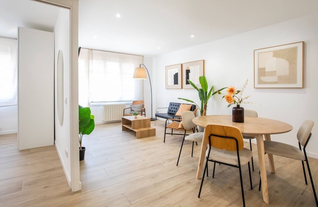 42PAA1128 - Frantastic apartment in Gracia