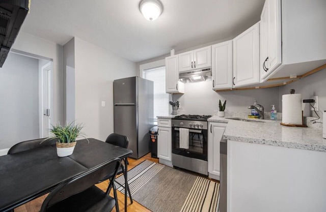 4BR/1BTH South Boston Apt perfect for commutes