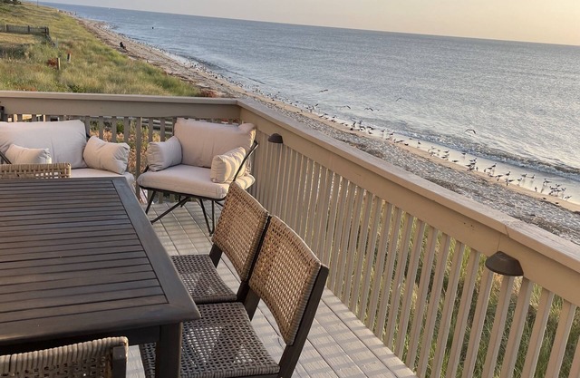 4BR Panoramic Beachfront Water Views near Cape May and Wildwood