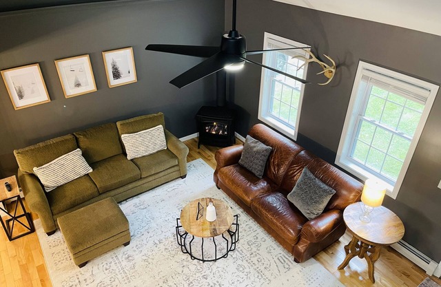 4Miles to JG/Okemo, Spacious, Stylish & Comfy Home