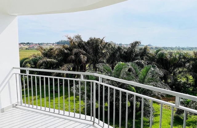 5 Bedroom 5 Bathroom Apartment Entebbe with Palm View Balcony