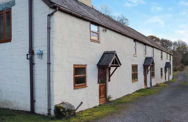 5 bedroom accommodation in Bala