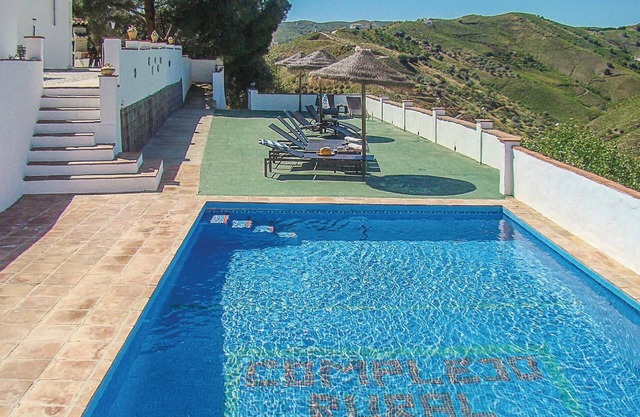5 bedroom stunning home in El Borge