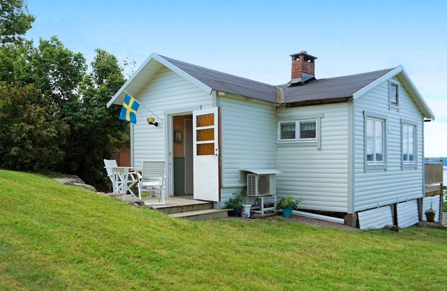 5 person holiday home in Uddevalla