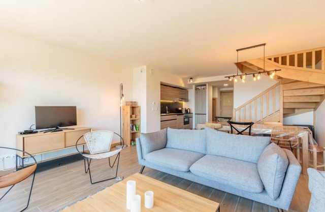 50m from ski slopes, 1st floor, view panoramic, fitness, swimming pool, sauna, hammam, terrace