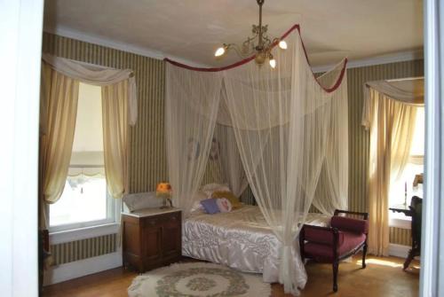 512 Maon House Bed and Breakfast