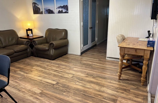 5135 SweetHome-Beaches, LAX Airport and Freeway405&105 nearby
