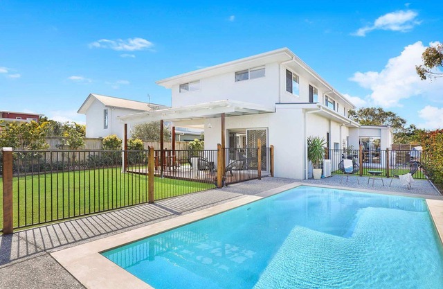 53 North Beach Place, Mudjimba