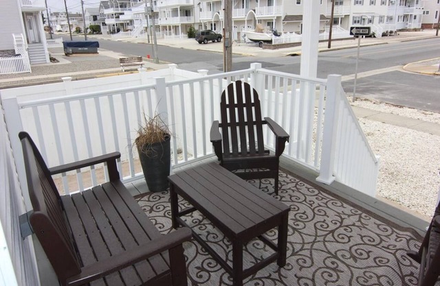 54 79th Street, Unit:West