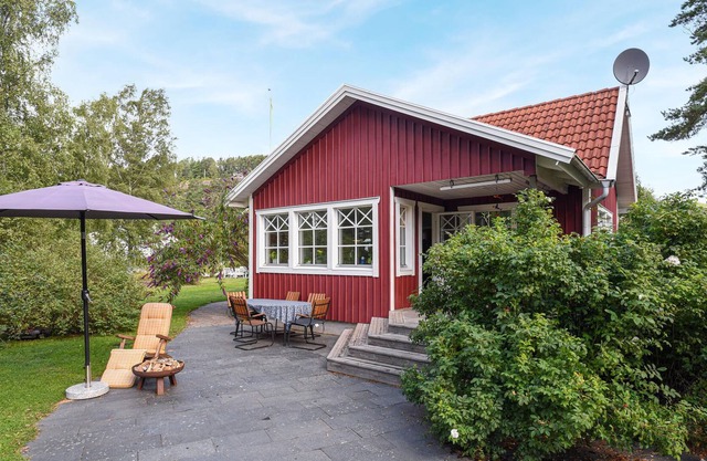6 bedroom accommodation in Uddevalla