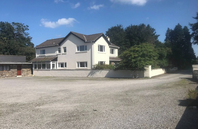 6 bedroom accommodation in Ludchurch, near Amroth