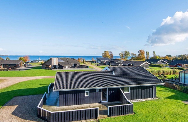 6 person holiday home in Sjølund-By Traum