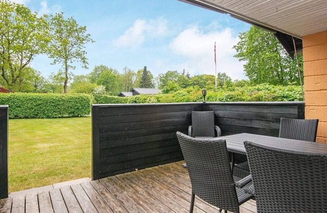 6 person holiday home in Hemmet