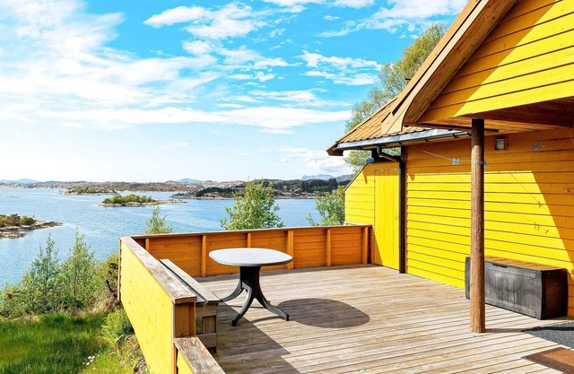6 person holiday home in Ånneland-By Traum