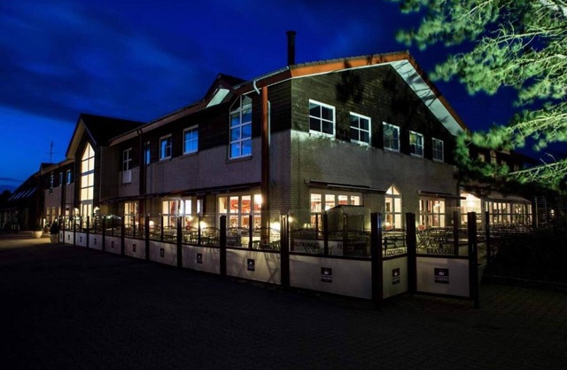6 person holiday park home in Rømø