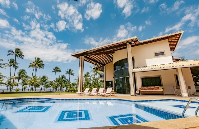 6 to 8 SUITES TV- AIR -WIFI-SAUNA -HIDROMASSAGE-NETFLIX - STAFF INCLUDED