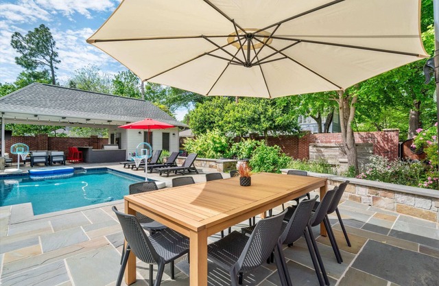 6BR Home | Private Pool & Spa | Games | Gazebo
