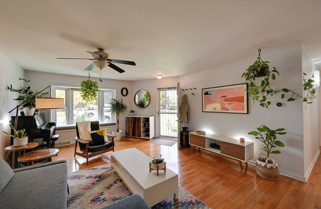 < 7 Mi to Dtwn: Denver Home w/Large Yard!