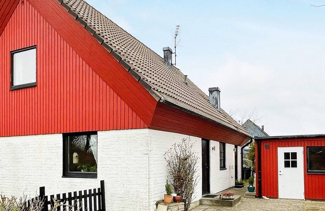 7 person holiday home in Viken