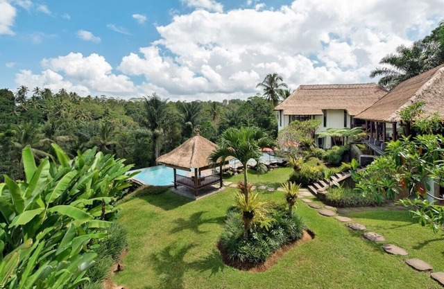 7BR VILLA UBUD BALI HOLIDAY GROUPS