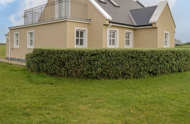 8 LIOS NA SIOGA, family friendly in Belmullet, County Mayo