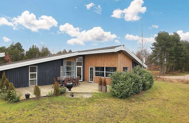 8 person holiday home in Væggerløse
