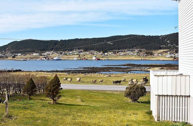 8 person holiday home in Leinøy-By Traum