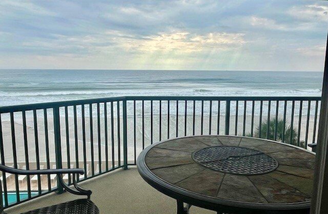 8301 Towers 8 & 9 - Daytona Beach Oceanfront Vacations, Inc
