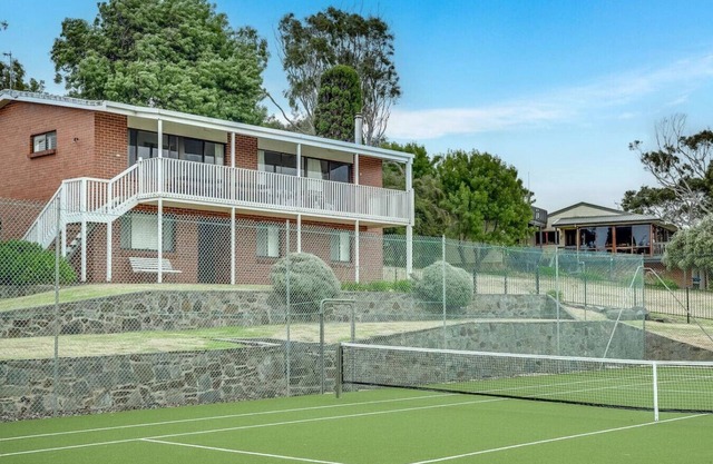 9 Coorong Crescent, Encounter Bay