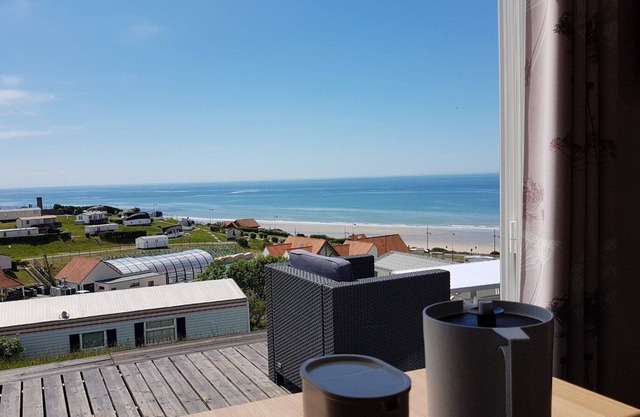 A 180 ° view of the Equihen-plage (62) sea, near Hardelot & Le Touquet