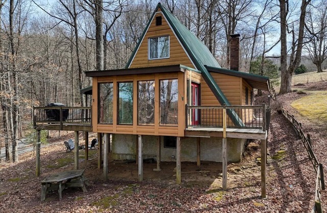 A-Frame Of Mind - Firepit - Sunroom -Washer/Dryer