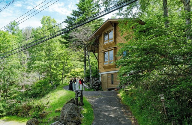 A large mansion on the Tateshina Plateau Covered /Chino Nagano