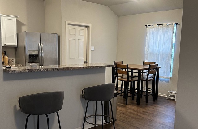 A lovely peaceful place with a quiet and secured neighborhood.