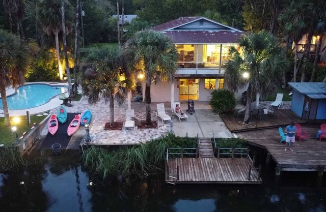 A PIECE OF PARADISE - MANATEE PLAYGROUND