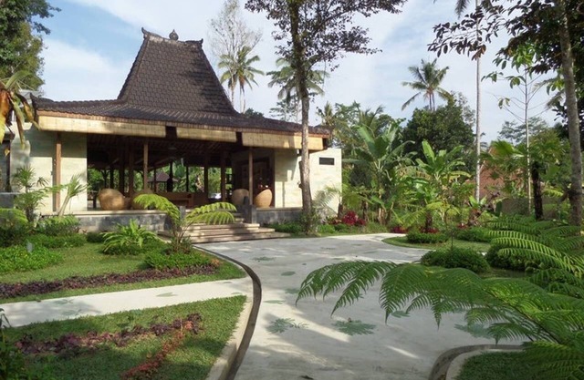A private pool villa for honeymoon, Payangan, Bali
