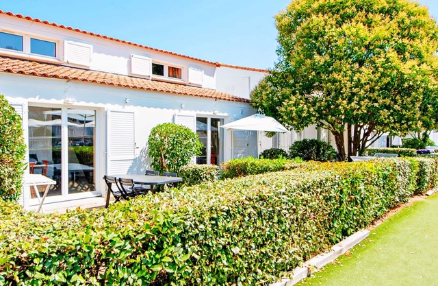 A Provençal-Style Condo Resort