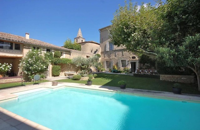 A SLICE OF FRENCH LUXURY-THE VILLAGES OF LUBERON-GORDES,BONNIEUX,MENERBES