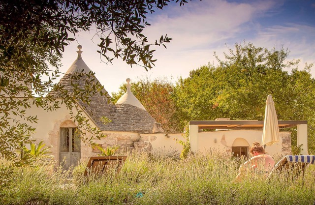 A Trullo With Private 10m Pool Near Ceglie Messapica
