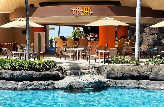 A Vacation day is always a great idea! Close to Pahoehoe Beach Park, Spa
