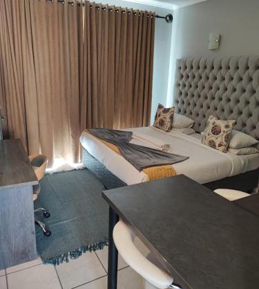 A47 self catering apartment inside Bains Lodge