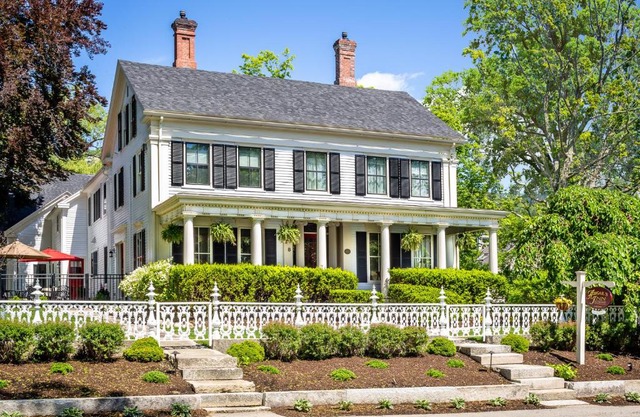 Abigail's Inn